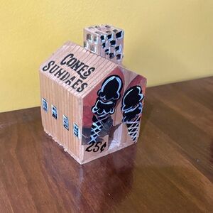 Vintage Ice Cream Shop Coin Bank